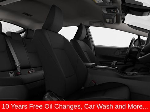 New 2027 Toyota Prius LE FWD image 6
