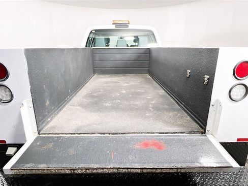 Used 2016 Ford F350 XL image 22