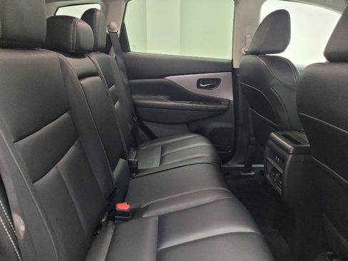 Used 2023 Nissan Murano SV w/ SV Midnight Edition Package image 19
