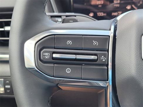 New 2026 GMC Terrain Denali w/ LPO, Black Badging Package image 20