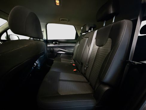 Used 2021 Kia Sorento LX FWD image 24