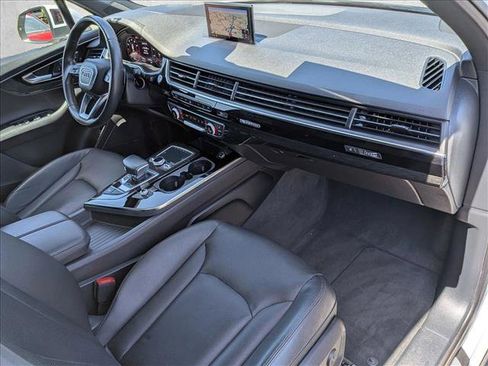 Used 2018 Audi Q7 3.0T Prestige AWD/4WD image 24