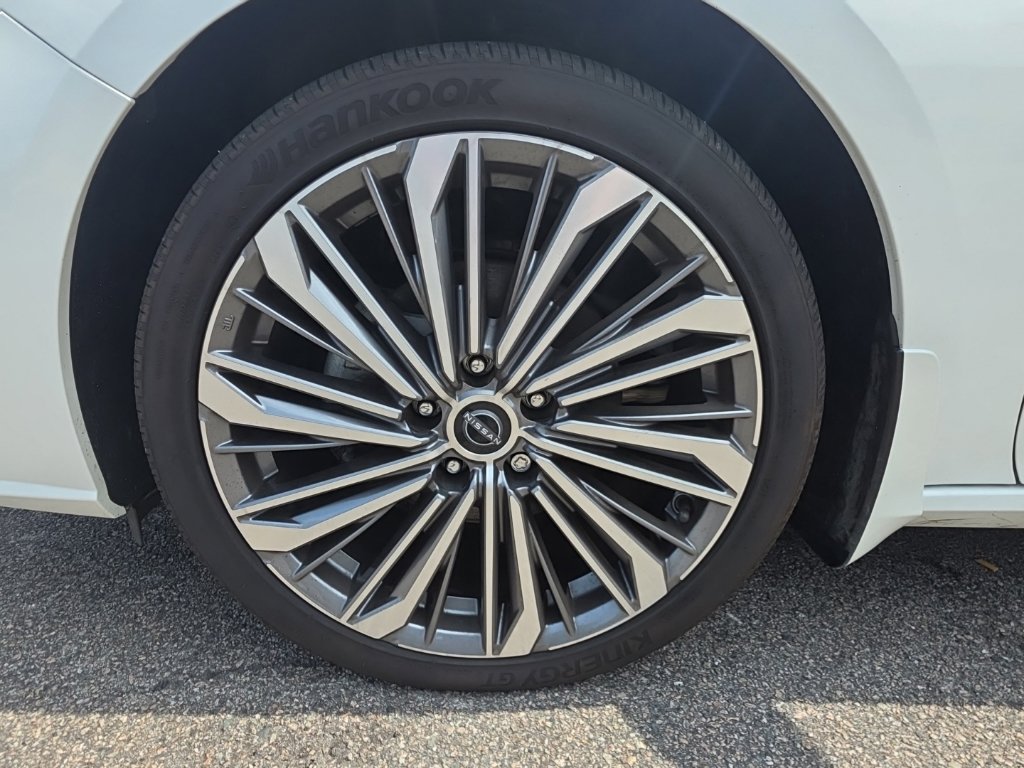 Certified 2023 Nissan Altima 2.5 SL AWD/4WD image 20