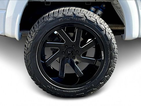Used 2018 Ford F150 Raptor w/ Equipment Group 802A Luxury AWD/4WD image 36