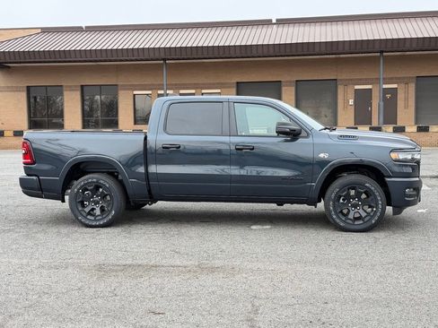 New 2026 RAM 1500 4x4 Crew Cab image 5