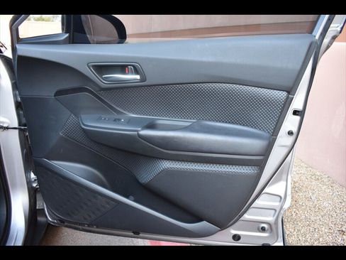 Used 2019 Toyota C-HR LE FWD image 34