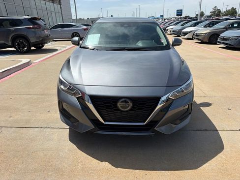 Used 2022 Nissan Sentra SV w/ Trunk Package FWD image 8