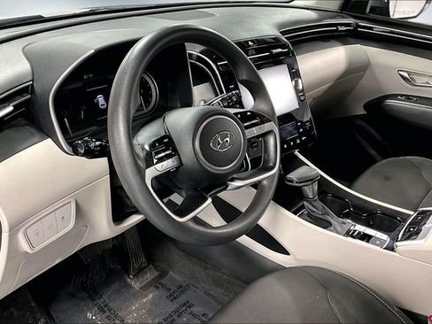 Used 2024 Hyundai Tucson SEL image 16