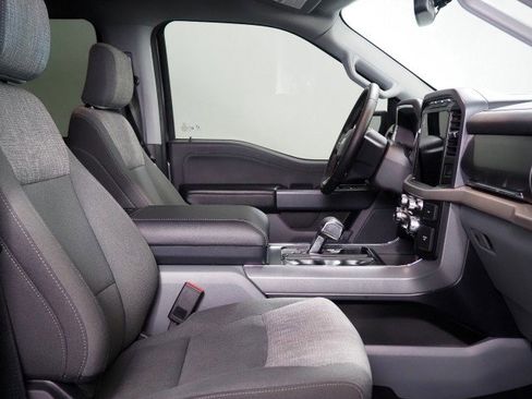 Used 2023 Ford F150 Lightning XLT image 14