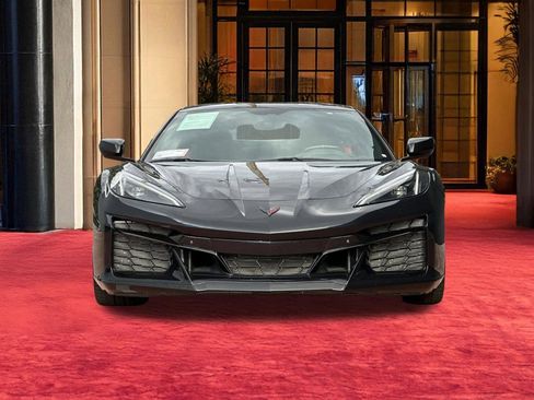Used 2023 Chevrolet Corvette Z06 RWD image 5