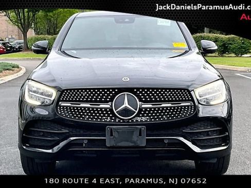 Used 2023 Mercedes-Benz GLC 300 4MATIC Coupe image 3