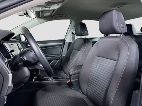 Certified 2024 Volkswagen Jetta S FWD image 23