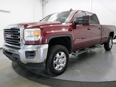 Used 2015 GMC Sierra 3500 SLE AWD/4WD image 3
