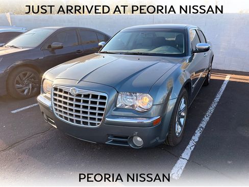 Used 2006 Chrysler 300 C RWD image 1
