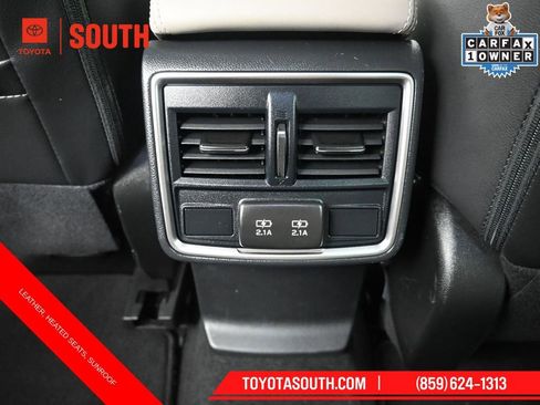 Used 2022 Subaru Forester Limited AWD/4WD image 26