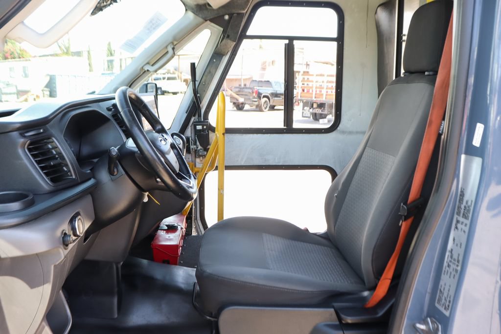 Used 2022 Ford Transit 350 DRW RWD image 17