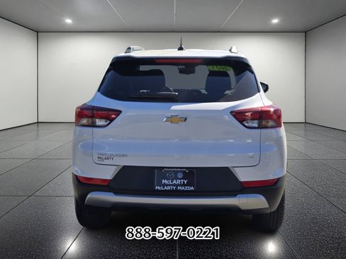 Used 2025 Chevrolet TrailBlazer LT image 4