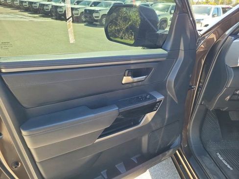 Used 2023 Toyota Tundra Limited image 23