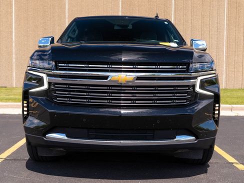 Certified 2024 Chevrolet Tahoe Premier AWD/4WD image 3