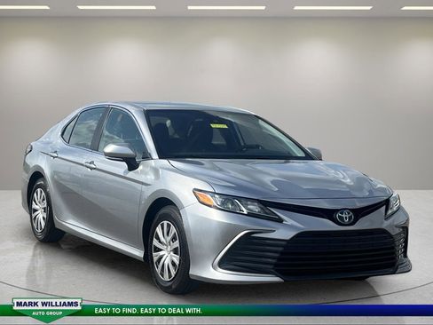 Used 2024 Toyota Camry LE FWD image 1