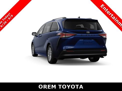 New 2026 Toyota Sienna XLE AWD/4WD image 7