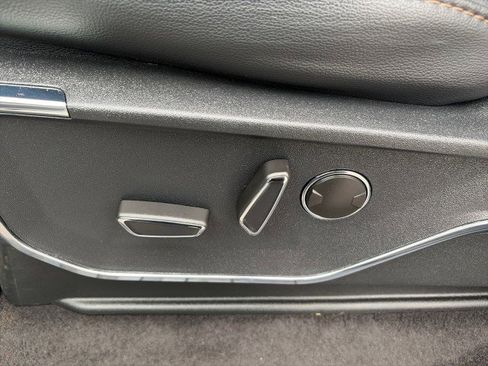 Used 2024 Ford F150 Lariat w/ Equipment Group 502A High image 13