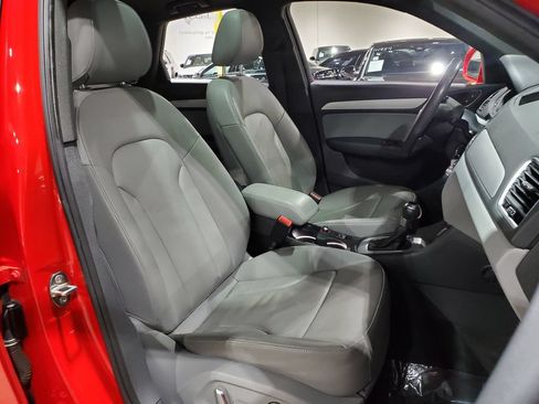 Used 2018 Audi Q3 2.0T Premium FWD image 14