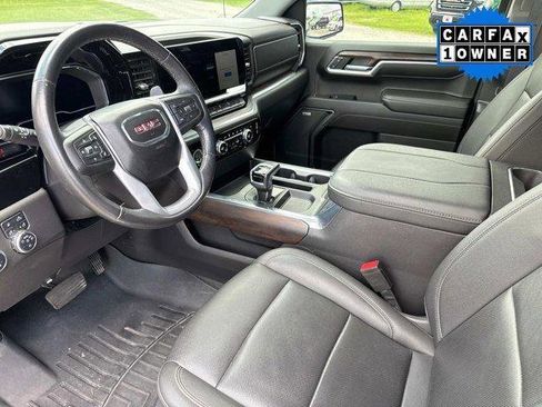 Used 2023 GMC Sierra 1500 SLT image 4