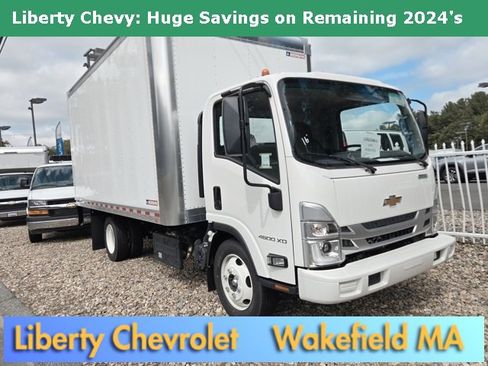 New 2024 Chevrolet Low Cab Forward 4500 XD image 2