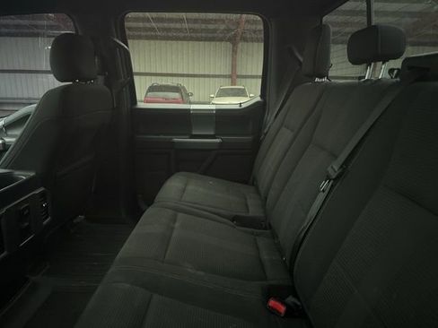 Used 2015 Ford F150 XLT w/ Equipment Group 302A Luxury image 22