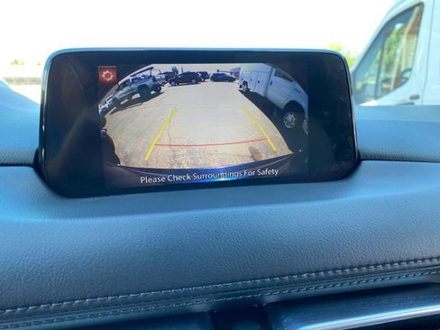 Used 2018 MAZDA CX-5 Touring w/ Preferred Equipment Package FWD image 60