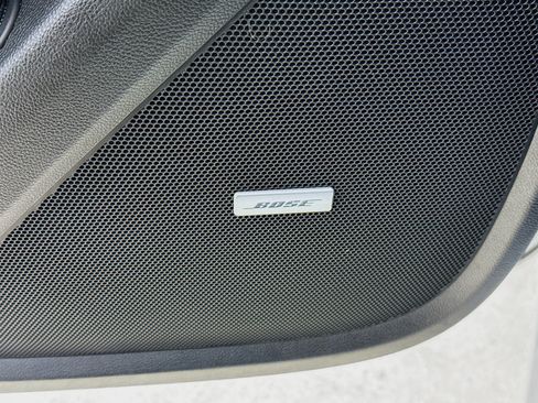 Used 2019 Chevrolet Traverse High Country image 22