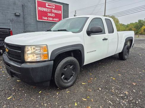 Used 2011 Chevrolet Silverado 1500 W/T image 2