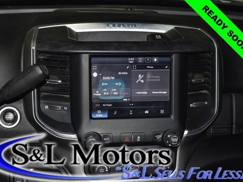 Used 2024 RAM 2500 Big Horn image 17