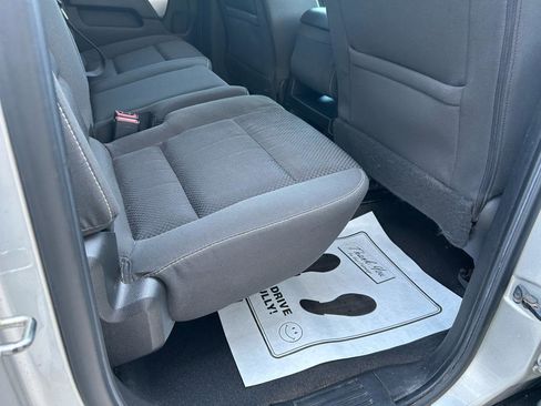 Used 2019 Chevrolet Silverado 1500 LT image 11