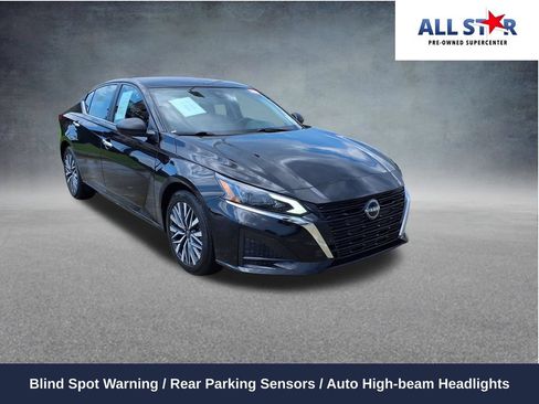 Used 2025 Nissan Altima 2.5 SV FWD image 1