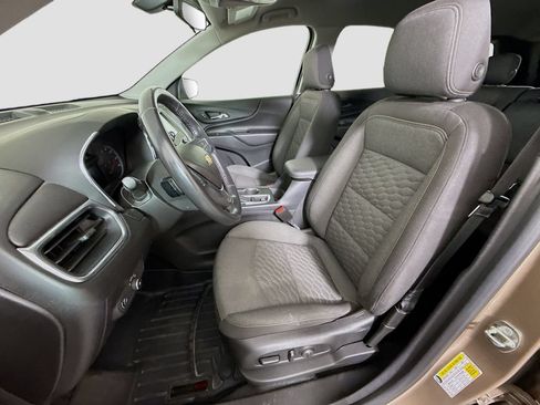 Used 2018 Chevrolet Equinox LT FWD image 19