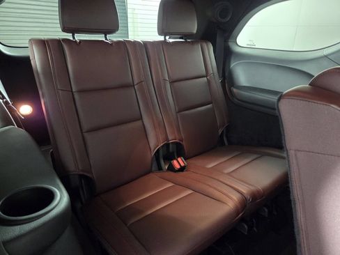 Used 2025 Dodge Durango GT AWD/4WD image 32
