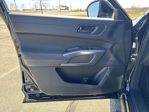 New 2026 Nissan Pathfinder Rock Creek image 25