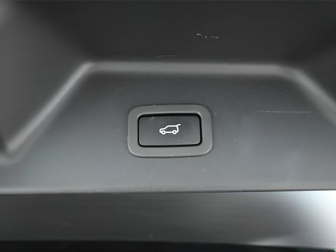 Used 2019 Land Rover Range Rover HSE AWD/4WD image 16