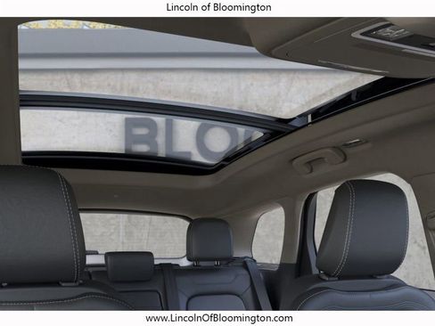 New 2025 Lincoln Corsair AWD w/ Equipment Group 101A image 25