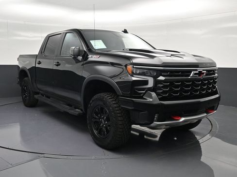 Used 2026 Chevrolet Silverado 1500 ZR2 AWD/4WD image 5