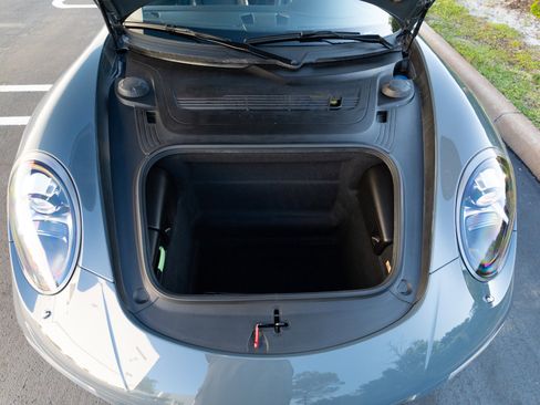 Used 2017 Porsche 911 Carrera RWD image 63