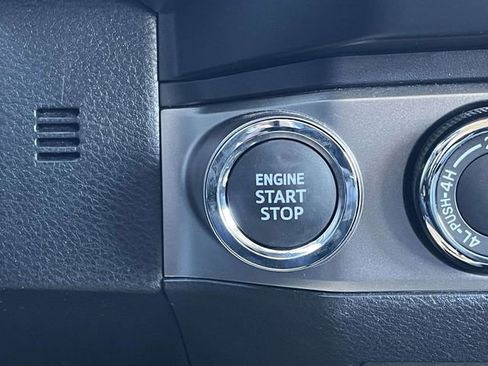 Used 2023 Toyota Tacoma SR5 image 31