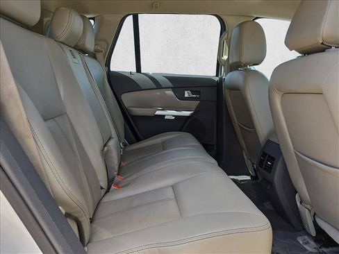 Used 2013 Ford Edge Limited AWD/4WD image 19