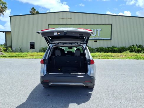 Used 2024 Toyota Grand Highlander FWD image 26
