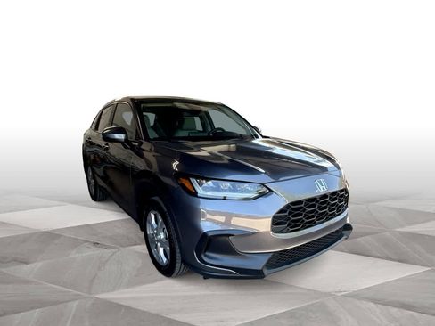 Used 2025 Honda HR-V LX image 2
