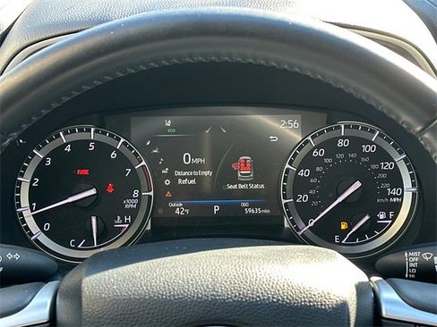 Used 2022 Toyota Highlander XLE image 28