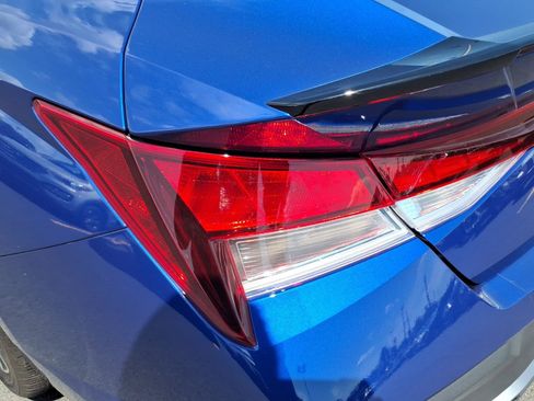 Certified 2025 Hyundai Elantra Sport FWD image 16