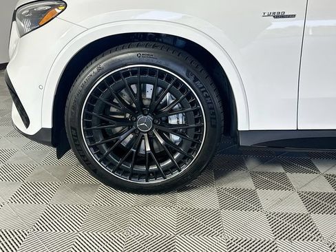 Certified 2024 Mercedes-Benz GLC 43 AMG 4MATIC image 30